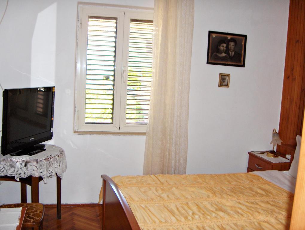 Guest House Roza Vrboska Pokoj fotografie